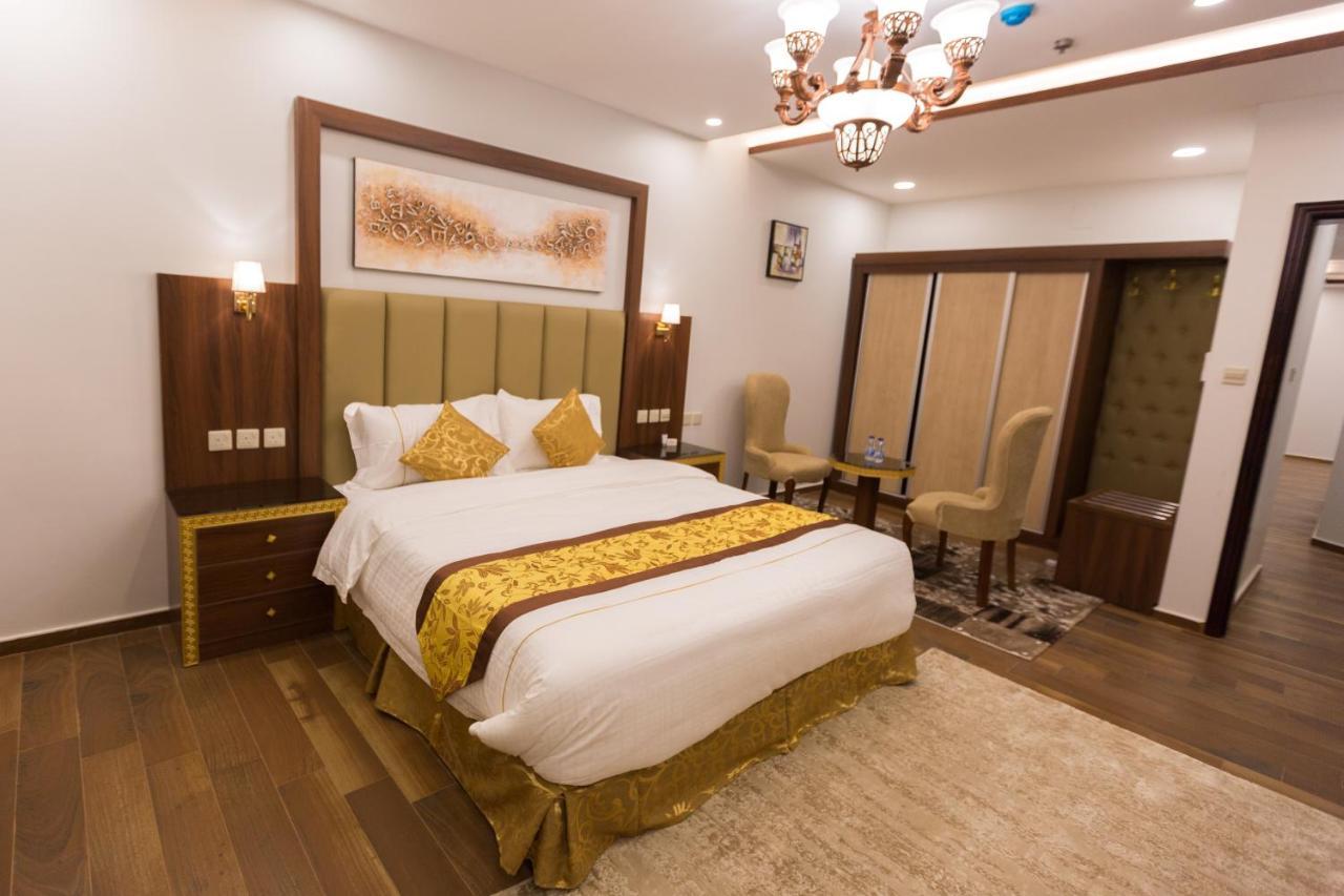 Luxury Hotel Apartments Tabuk Exterior foto